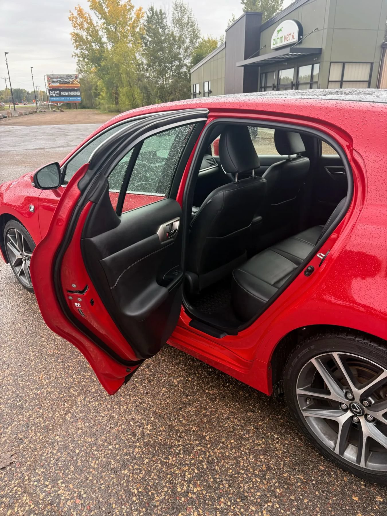 Used 2014 Lexus CT 200h w/ F Sport w/Nuluxe Interior FWD image 33
