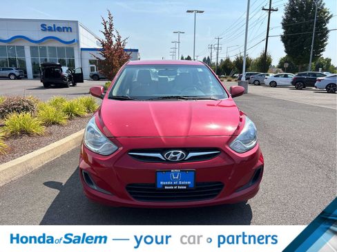 Used 2013 Hyundai Accent GLS FWD image 6