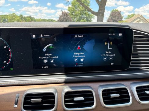 Used 2022 Mercedes-Benz GLE 350 4MATIC image 34