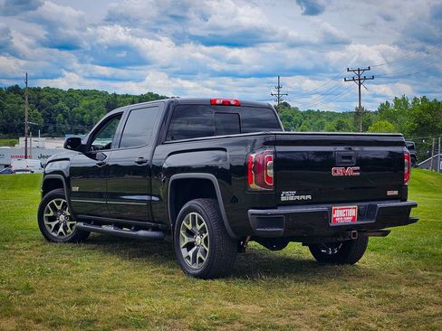 Used 2018 GMC Sierra 1500 SLT AWD/4WD image 6