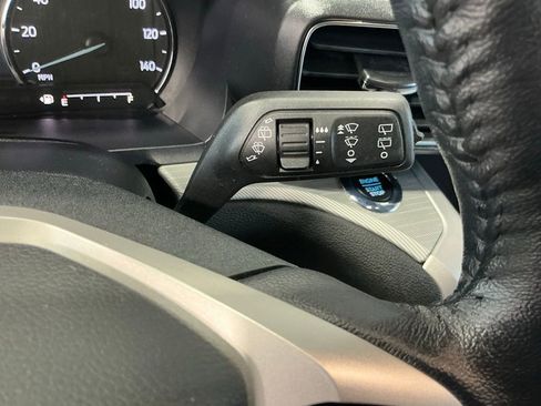 Used 2021 Ford Explorer XLT w/ Equipment Group 202A RWD image 50