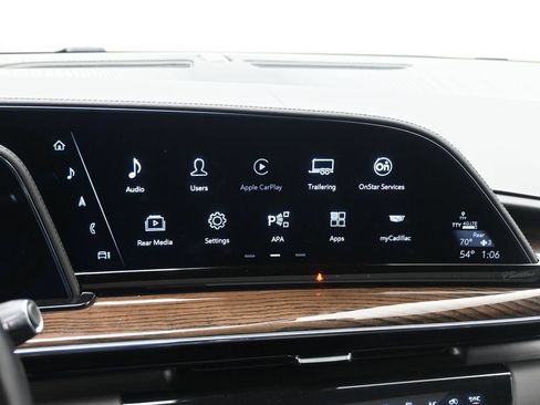Used 2024 Cadillac Escalade ESV Premium Luxury Platinum AWD/4WD image 14