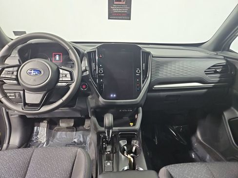 Used 2026 Subaru Forester Premium AWD/4WD image 19
