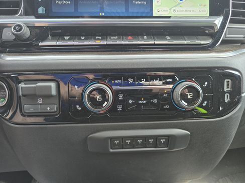 Used 2025 Chevrolet Silverado 3500 LT w/ All Star Edition image 28