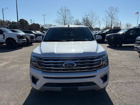 Certified 2019 Ford Expedition Limited w/ Equipment Group 302A image 2