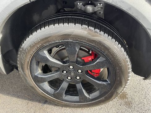 Used 2023 Ford Explorer ST w/ ST Street Pack image 33