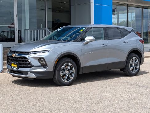 Certified 2025 Chevrolet Blazer LT AWD/4WD image 6