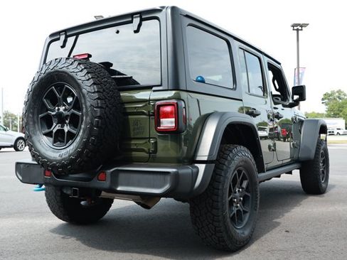 Certified 2024 Jeep Wrangler Unlimited AWD/4WD image 6