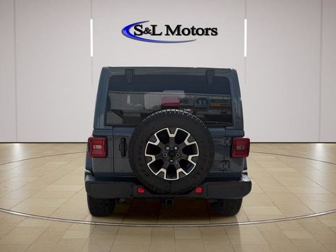 Used 2024 Jeep Wrangler Unlimited Sahara w/ Technology Group AWD/4WD image 7