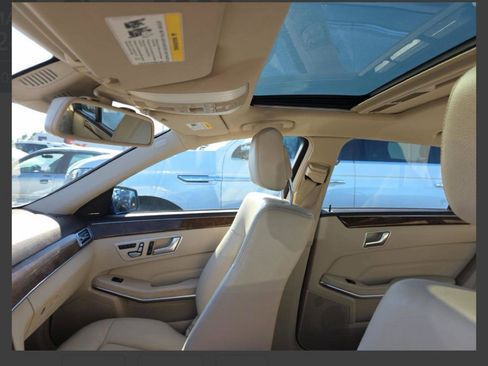 Used 2014 Mercedes-Benz E 350 4MATIC Sedan w/ Premium 1 Package image 6