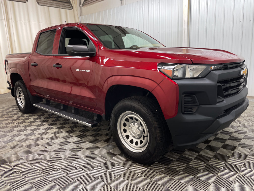 Certified 2025 Chevrolet Colorado W/T AWD/4WD image 21