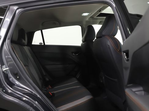 Used 2024 Subaru Crosstrek 2.5i Limited image 12