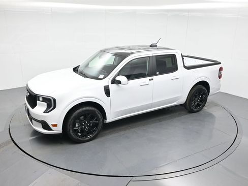 New 2025 Ford Maverick Lobo image 43