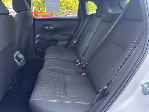 Used 2023 Honda HR-V Sport image 10