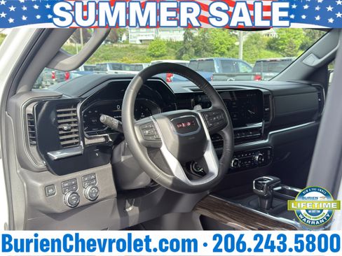 Used 2025 GMC Sierra 1500 Elevation w/ Elevation Premium Package AWD/4WD image 12