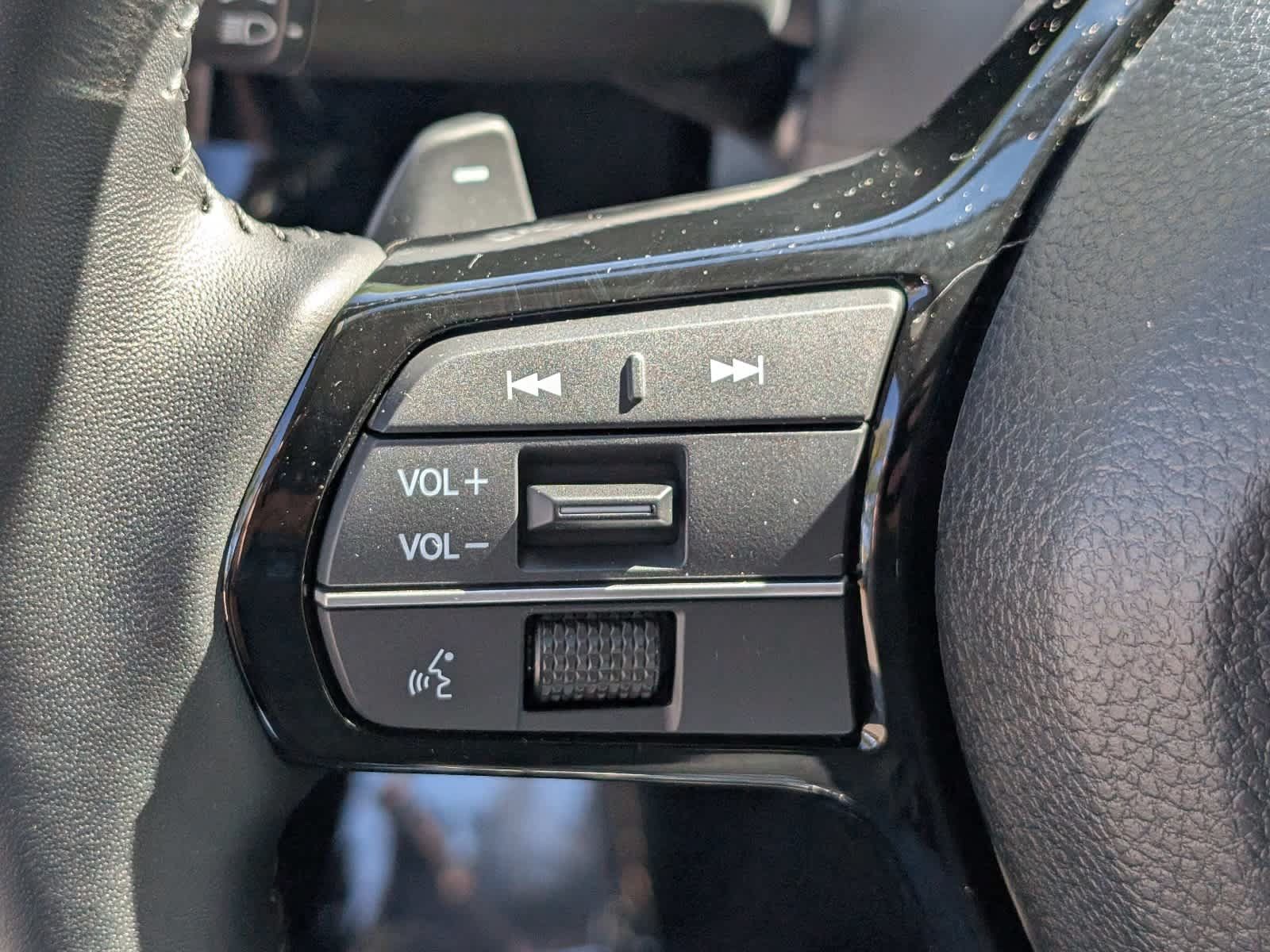 Used 2024 Honda Accord Touring image 19