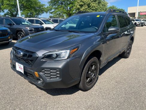 Certified 2024 Subaru Outback Wilderness AWD/4WD image 3