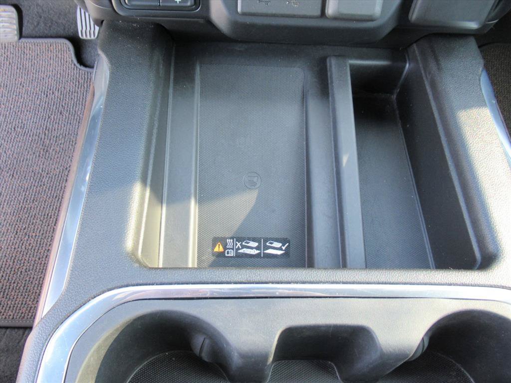 Used 2021 Chevrolet Silverado 1500 High Country w/ Technology Package AWD/4WD image 26