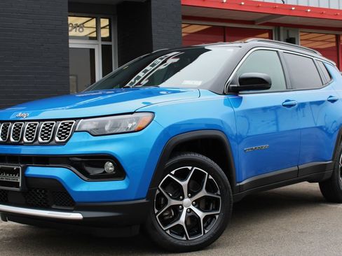 Used 2024 Jeep Compass Limited AWD/4WD image 6