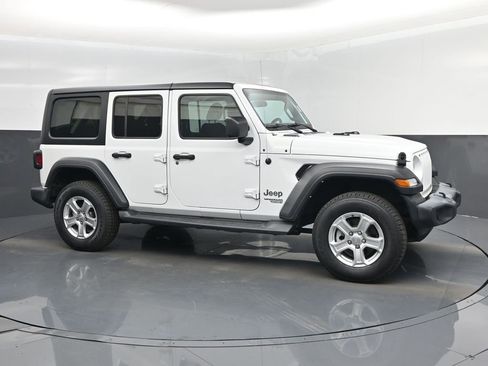 Used 2020 Jeep Wrangler Unlimited Sport S image 1