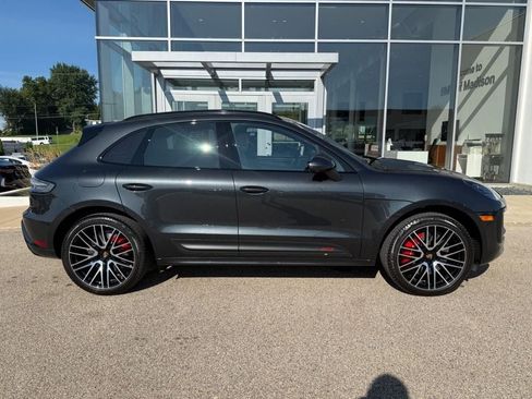 Used 2024 Porsche Macan GTS AWD/4WD image 2