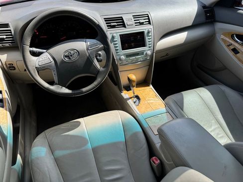 Used 2007 Toyota Camry XLE image 8
