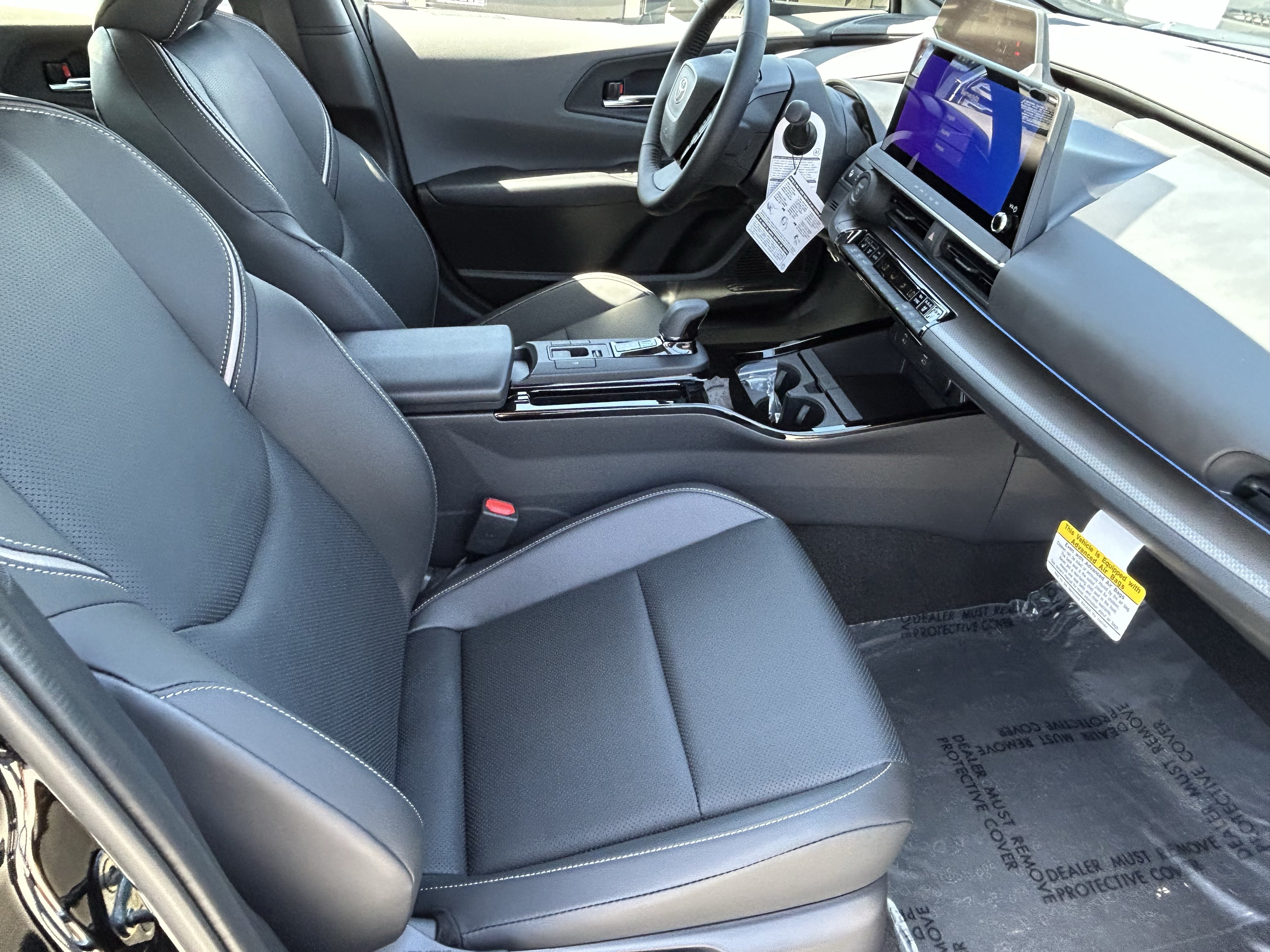 New 2027 Toyota Prius Limited w/ Limited Premium Package FWD image 10