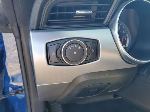 Used 2022 Ford Mustang Premium image 15