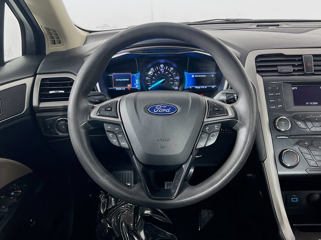 Used 2018 Ford Fusion S FWD image 11