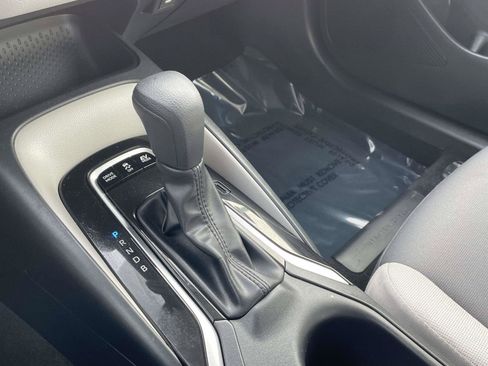 Used 2024 Toyota Corolla LE AWD/4WD image 34