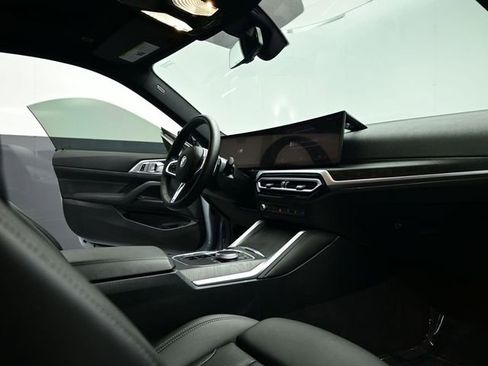 Used 2024 BMW M440i Coupe w/ Premium Package RWD image 53