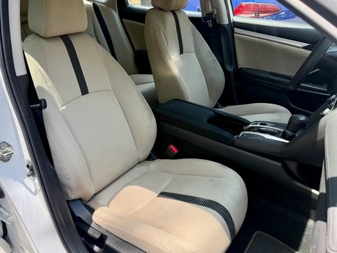 Used 2018 Honda Civic EX image 13