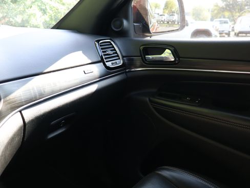 Used 2021 Jeep Grand Cherokee Limited w/ Quick Order Package 28K 80th RWD image 40