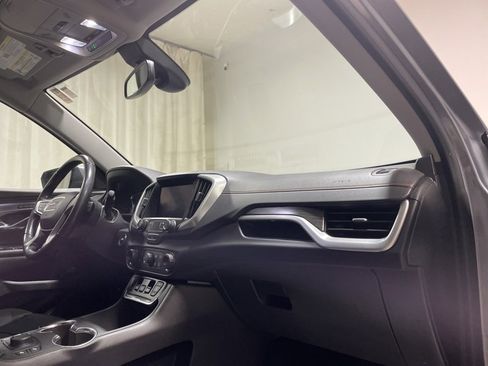 Used 2020 GMC Terrain SLT w/ Preferred Package image 14