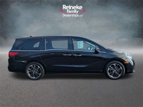 Used 2023 Honda Odyssey Elite image 4