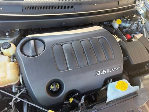 Used 2013 Dodge Journey SXT w/ Flexible Seating Group FWD image 20