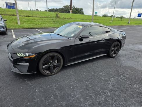 Used 2023 Ford Mustang GT Premium w/ Equipment Group 401A RWD image 8