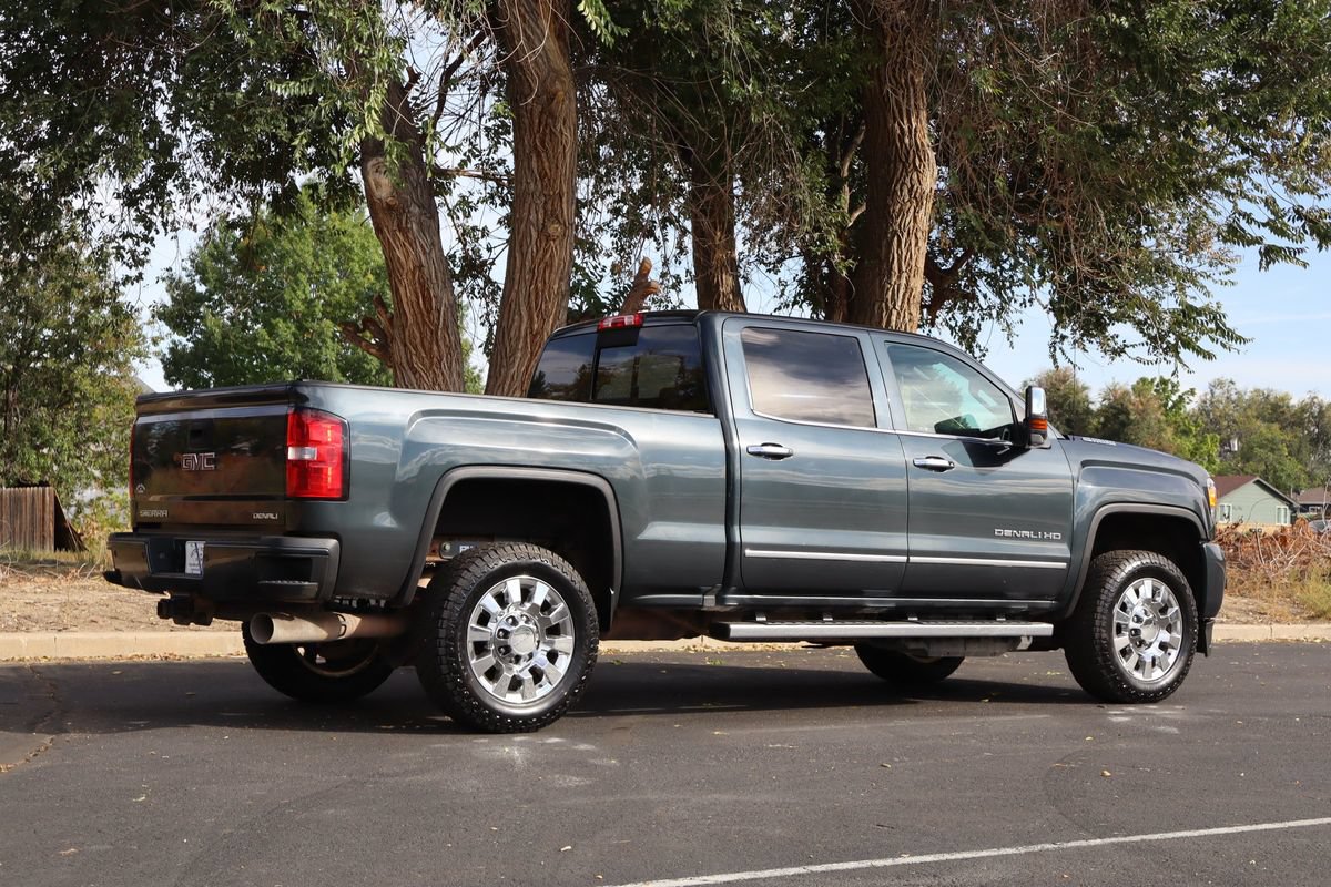 Used 2019 GMC Sierra 2500 Denali AWD/4WD image 5