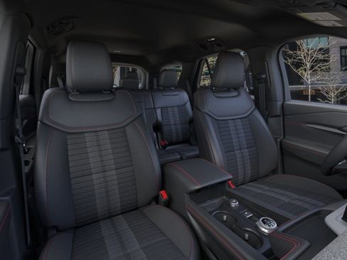 New 2026 Ford Explorer ST-Line AWD/4WD image 10