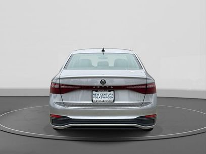New 2026 Volkswagen Jetta SE