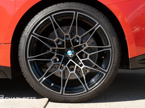 Used 2022 BMW M4 xDrive Competition w/ Executive Package image 11