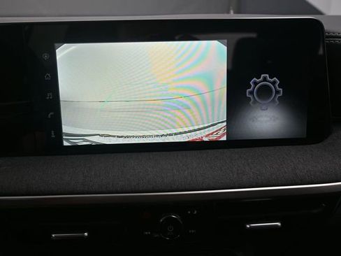 Used 2025 Nissan Kicks SV FWD image 19