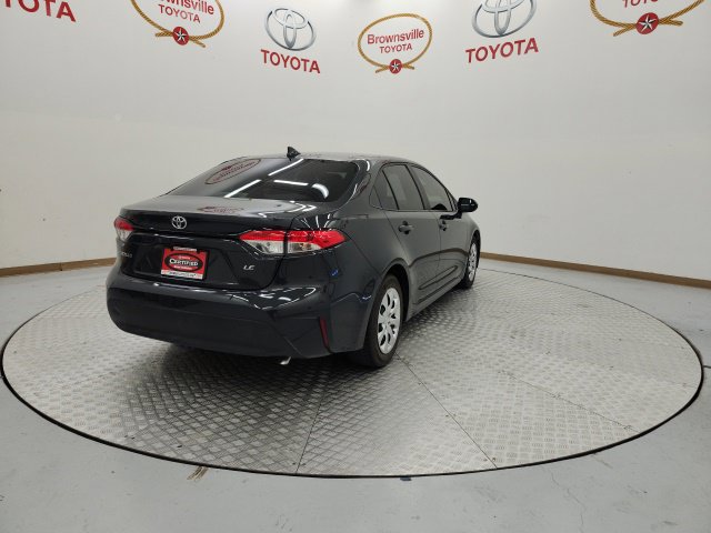 Used 2025 Toyota Corolla LE FWD image 8