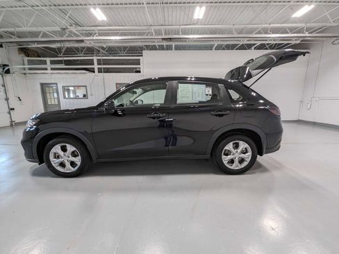 Certified 2023 Honda HR-V LX image 12
