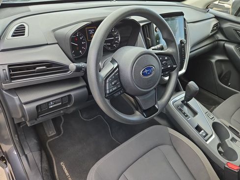 Used 2025 Subaru Crosstrek 2.5i Premium AWD/4WD image 15
