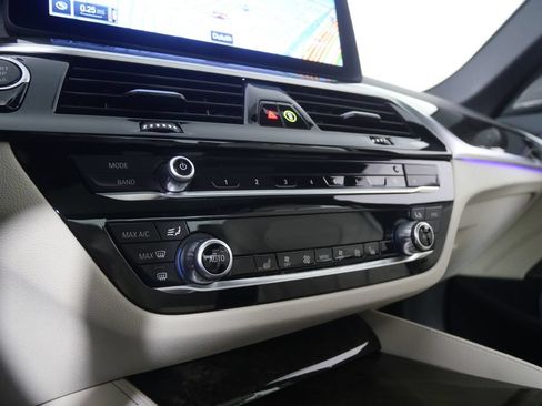 Certified 2023 BMW 530i w/ M Sport Package RWD image 22