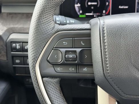 New 2026 Toyota Tacoma Limited AWD/4WD image 8