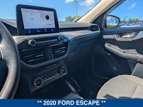 Used 2020 Ford Escape SE FWD image 31