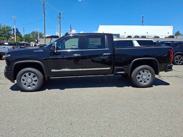 New 2026 Chevrolet Silverado 2500 High Country w/ Technology Package AWD/4WD image 4
