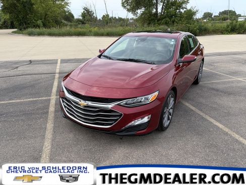 Used 2019 Chevrolet Malibu Premier w/ Sun and Wheel Package FWD image 1